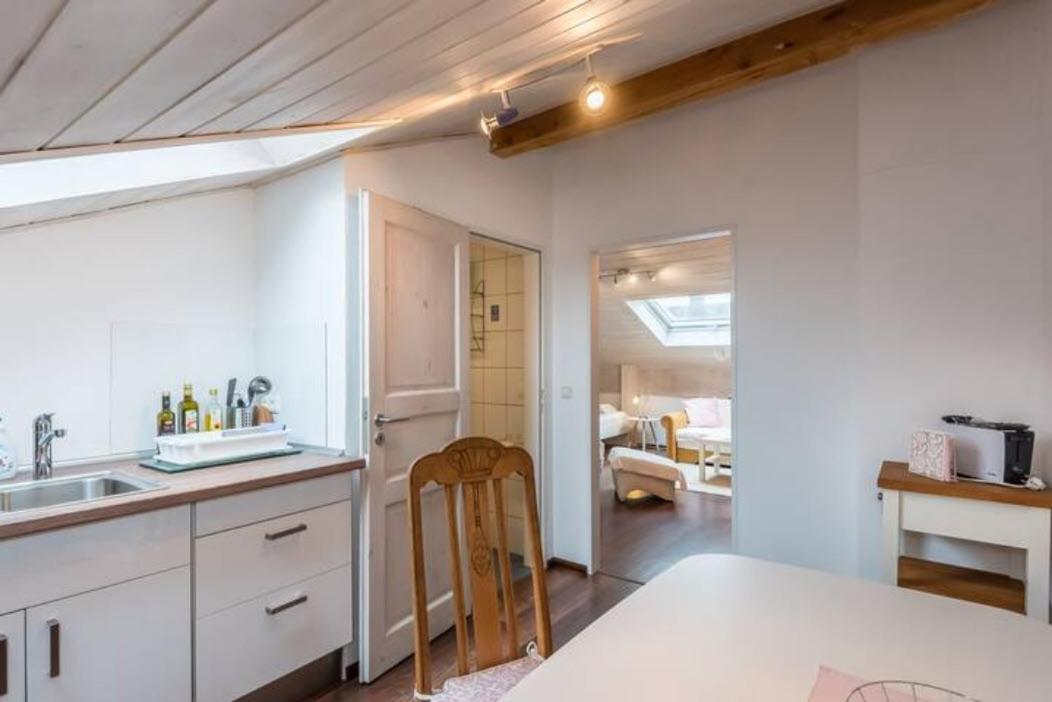 Modernes Apartment Zum Wohlfuehlen Kolbermoor Exterior photo